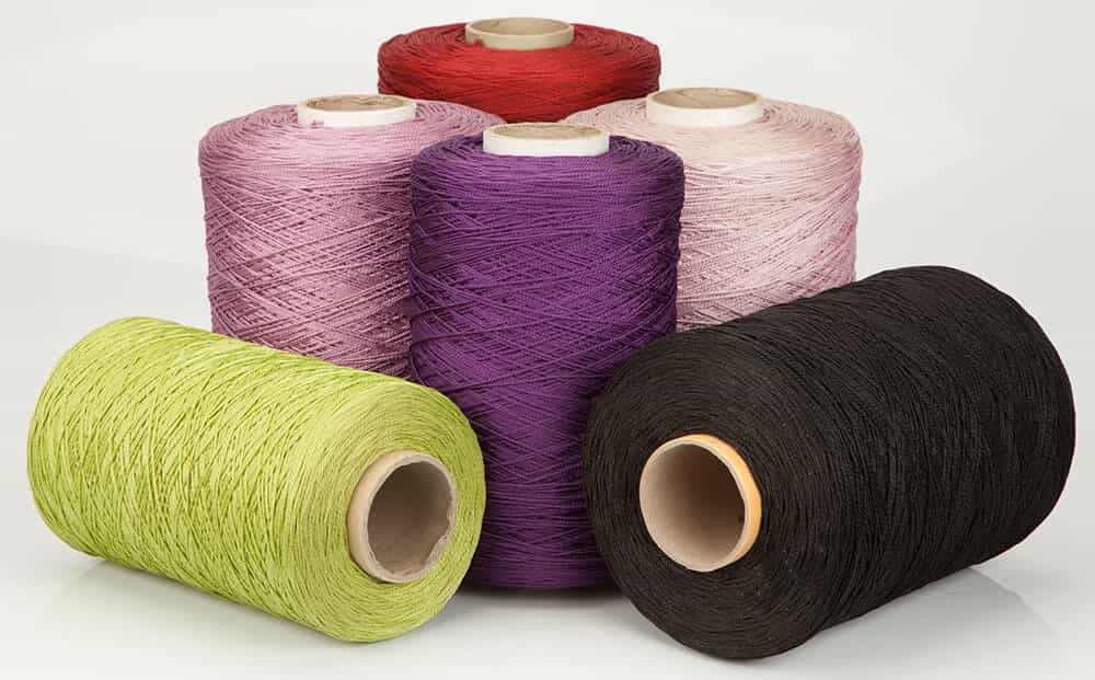 تصویر 3 از نخ پلی استر طاووس برای گلدوزی‌ های خلاقانه و خاص